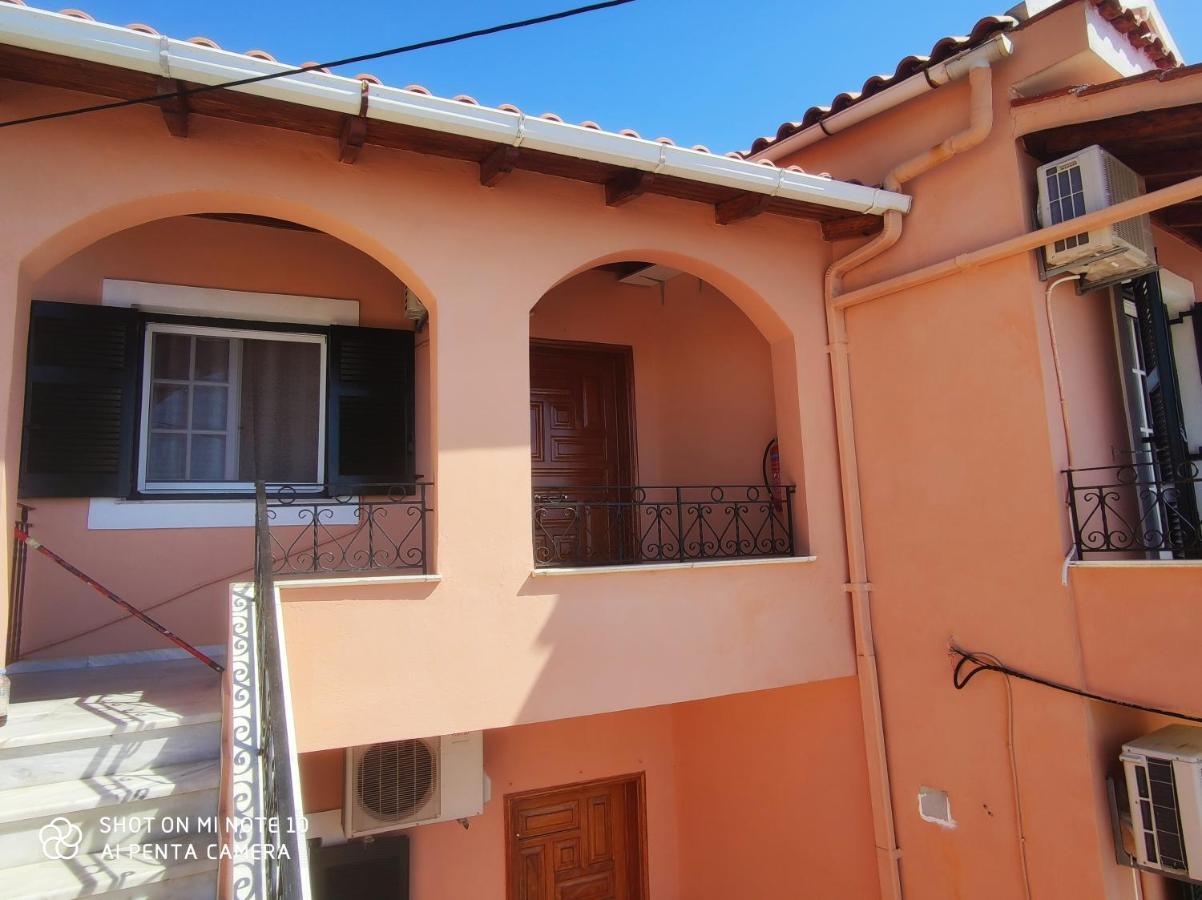 San Vlassis Area Apartment Lakones Экстерьер фото